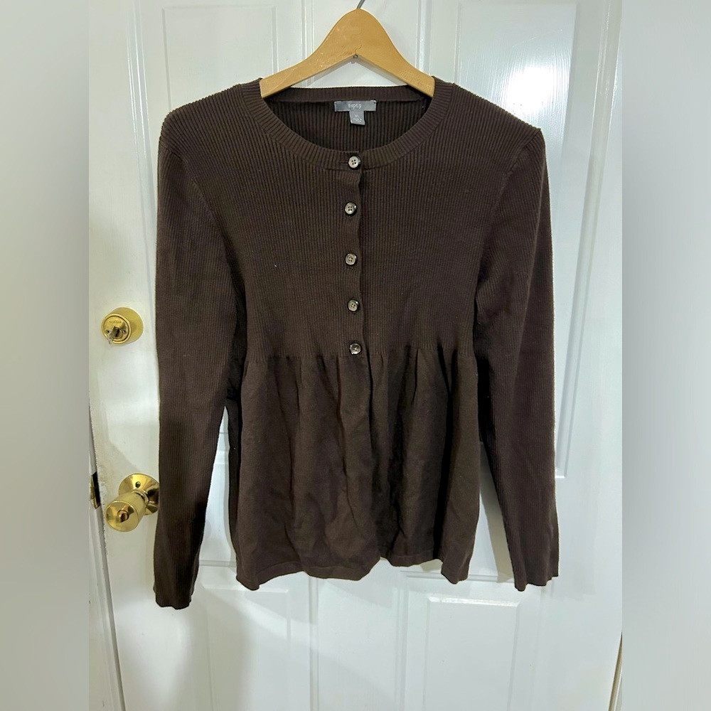 Apt 9 sweater